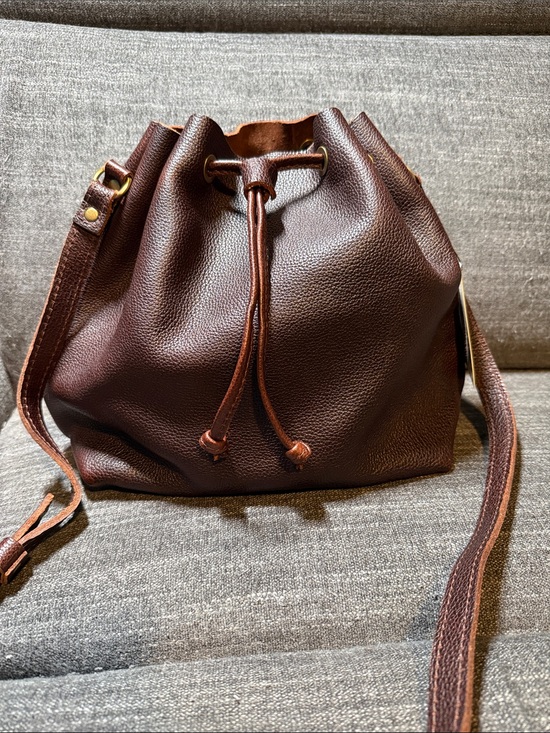 Portland Leather Handbags - Portland Leather Large Drawstring Bucket Bag In Coldbrew
